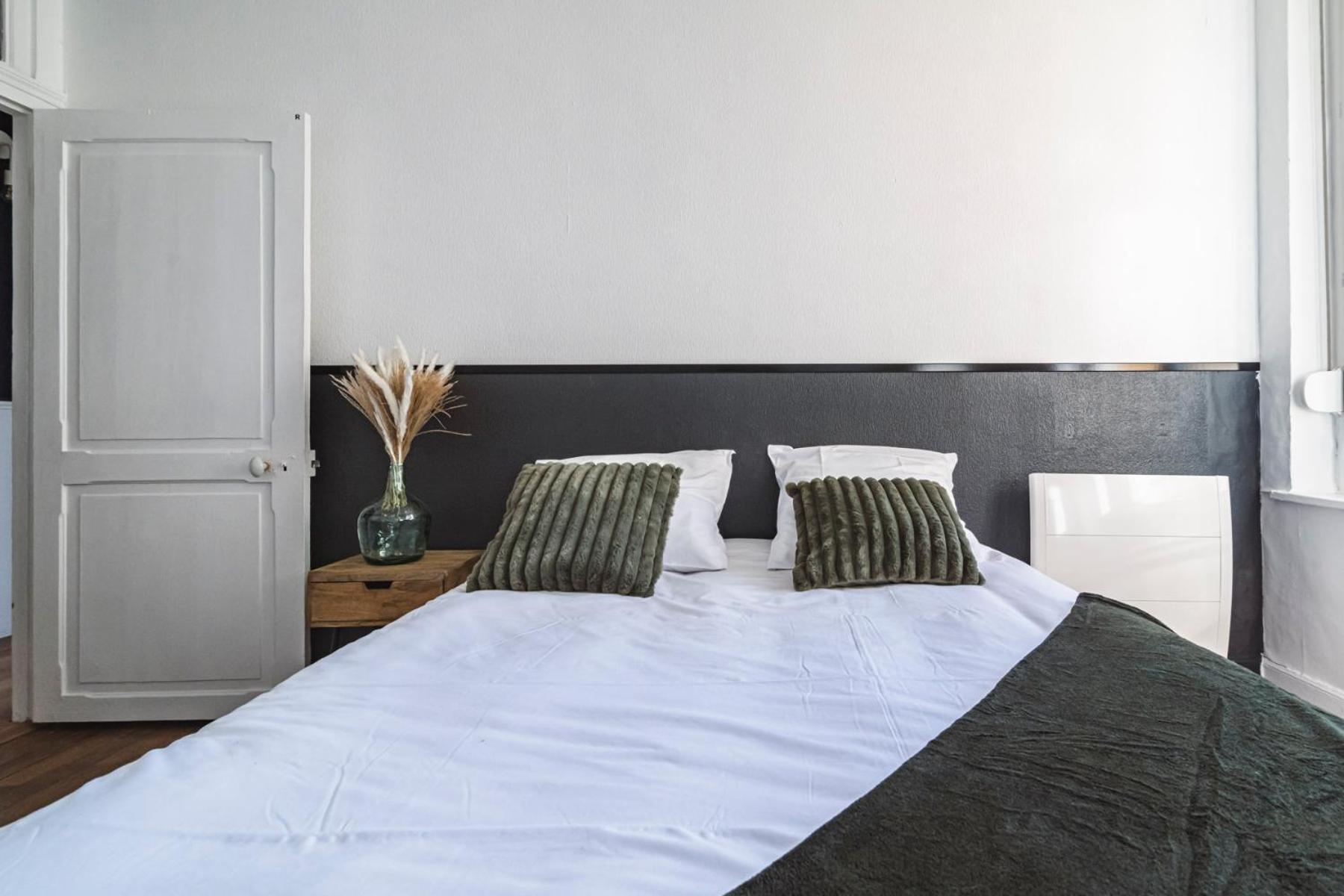 Le Cosy - Charmant 2 Chambres - Hyper Centre Reims Eksteriør bilde